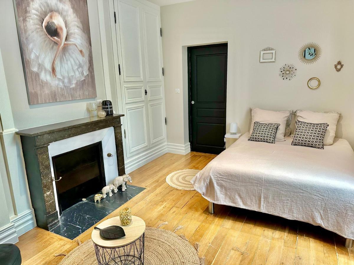 Cocooning Coeur De Troyes Apartment Luaran gambar